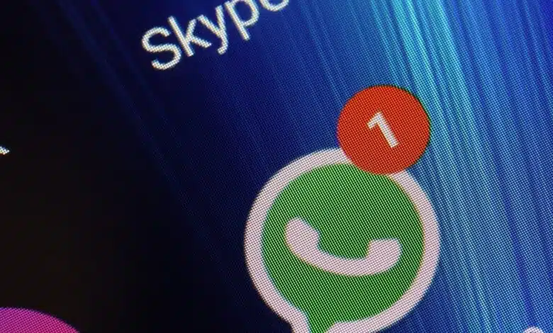 WhatsApp vai deixar você trocar cor dos balões de conversa no app