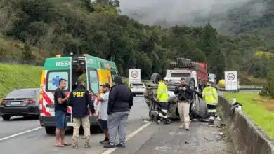 Dunga sofre acidente de carro no Paraná e é encaminhado para hospital