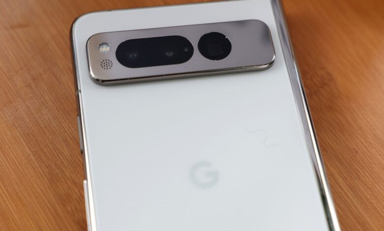 Google Pixel 9 rosa aparece em vídeo mês antes do lançamento; confira