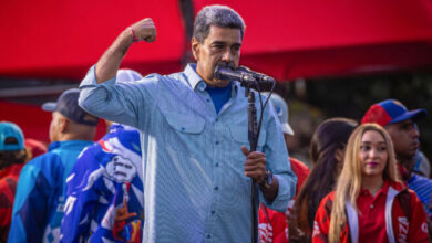 Maduro convoca chavistas para distribuir comida e gasolina para venezuelanos votarem nele