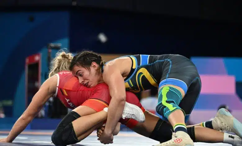 Giullia Penalber vence e lutará por bronze inédito...