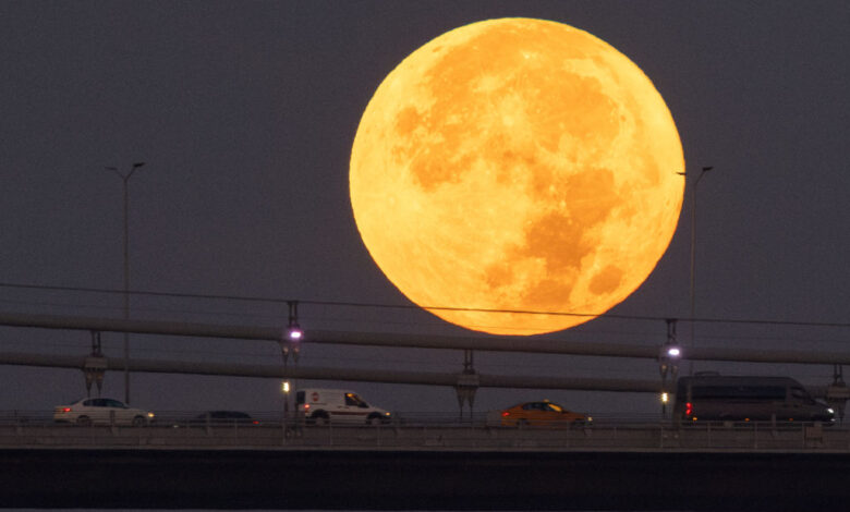 Superlua Azul: entenda a diferença entre a Lua Azul mensal e sazonal