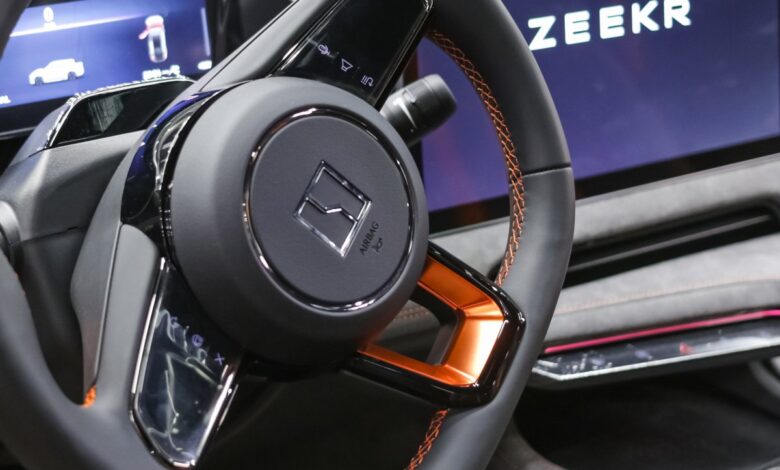 Zeekr: marca de carros elétricos de luxo confirma chegada ao Brasil