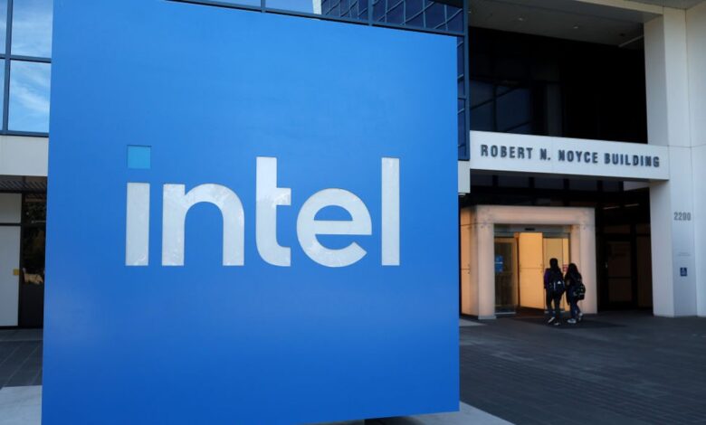 Em crise, Intel pode adotar estratégia de corte de custos para se salvar