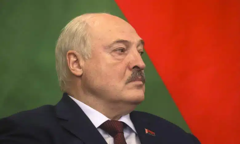 Ditador de Belarus indulta diversos presos políticos