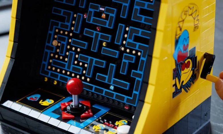 LEGO do jogo PAC-MAN tem mais de 2 mil peças está com 27% de desconto; veja