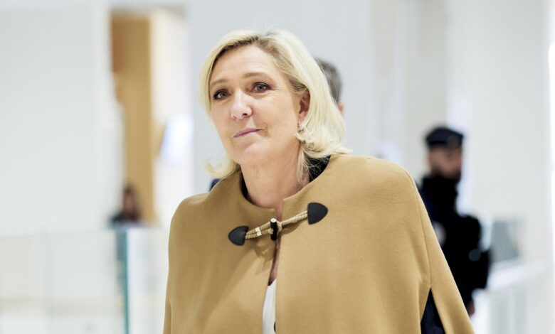 Le Pen diz que “prolongar macronismo levará ao fracasso”